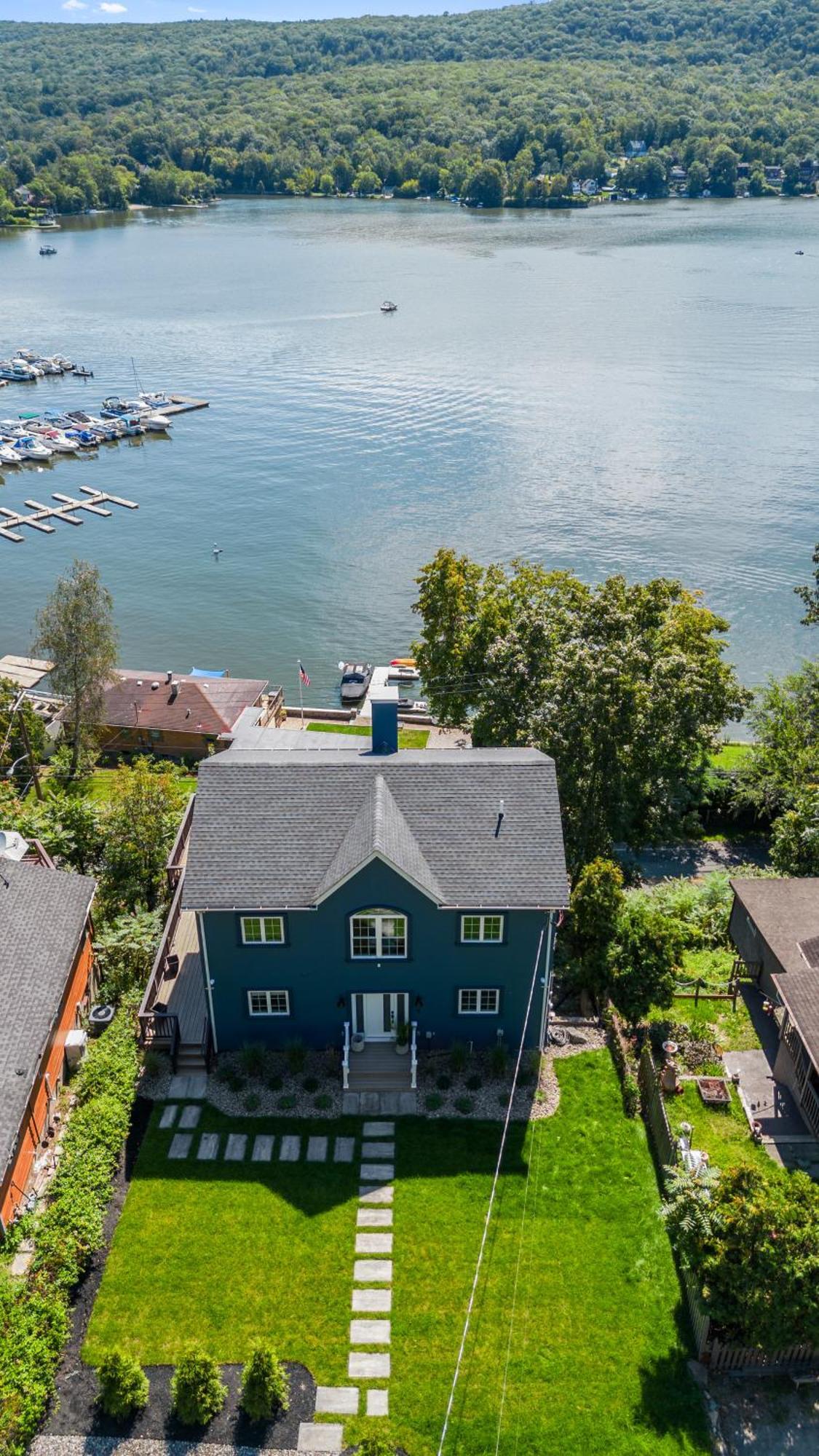 Lakeview House - Hot Tub - Firepit - Stunning Views - Spacious Deck - Cozy Living Room - Bar Greenwood Lake Buitenkant foto